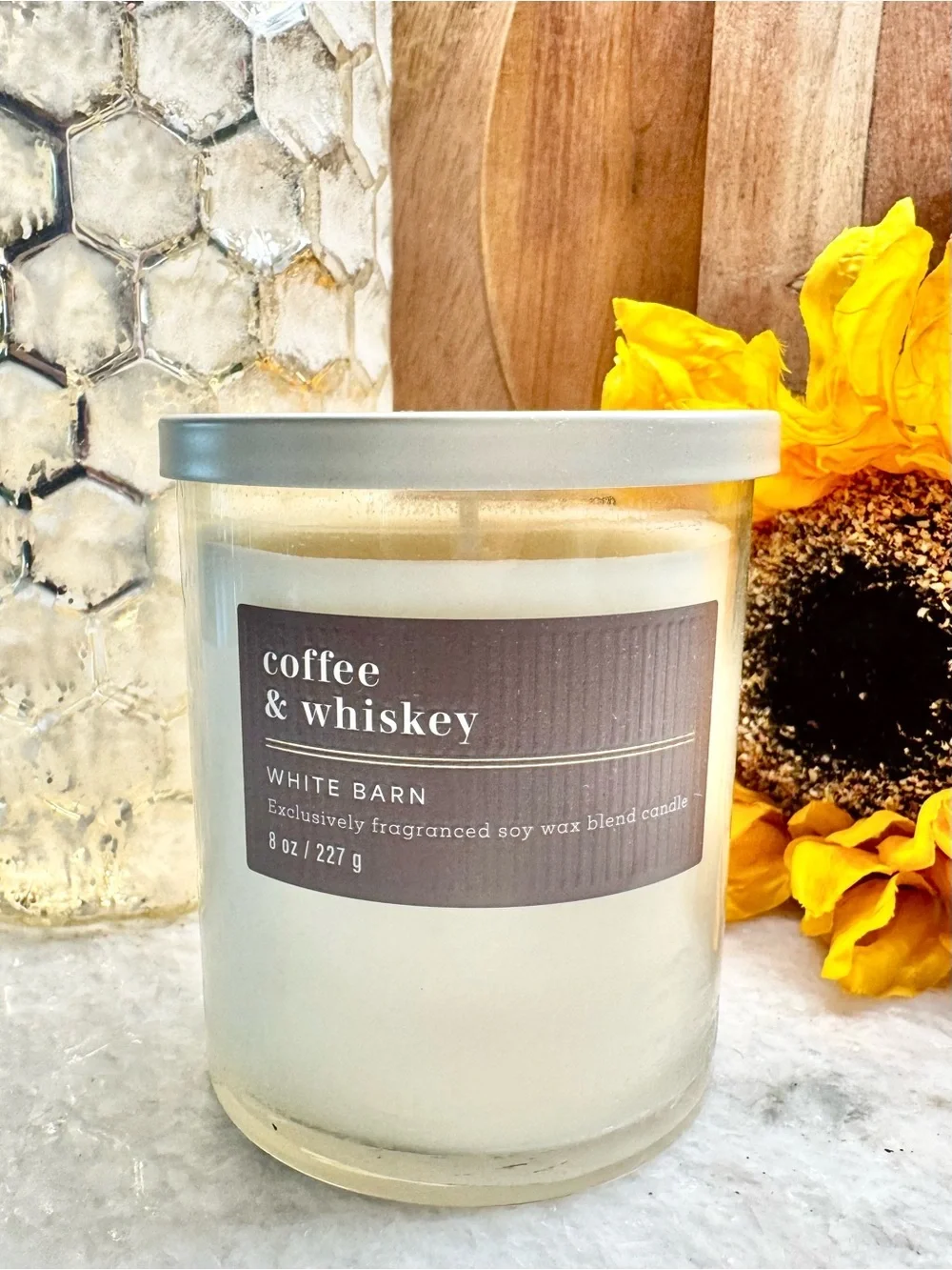 New White Barn / Bath & Body Works Single 1-Wick Coffee & Whiskey Candle 8oz